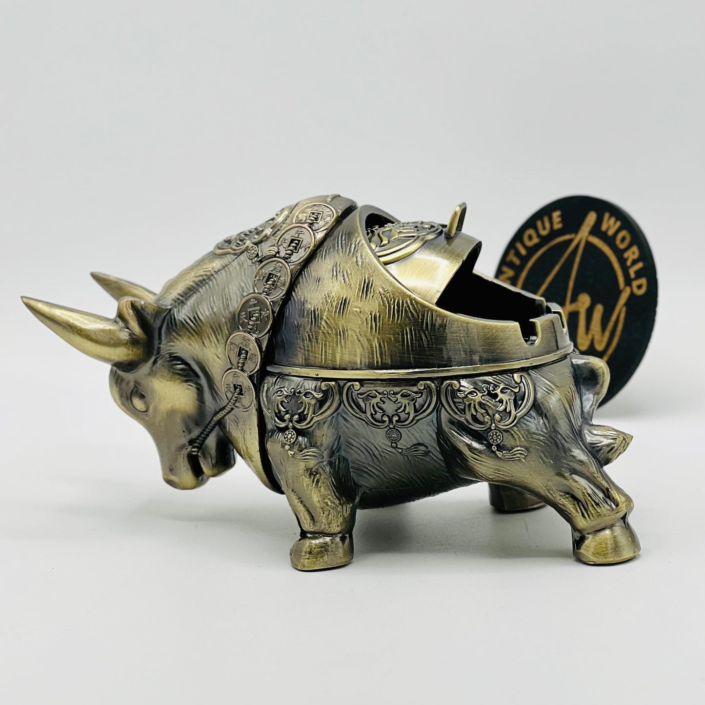 Metallic Big Bull Ashtray